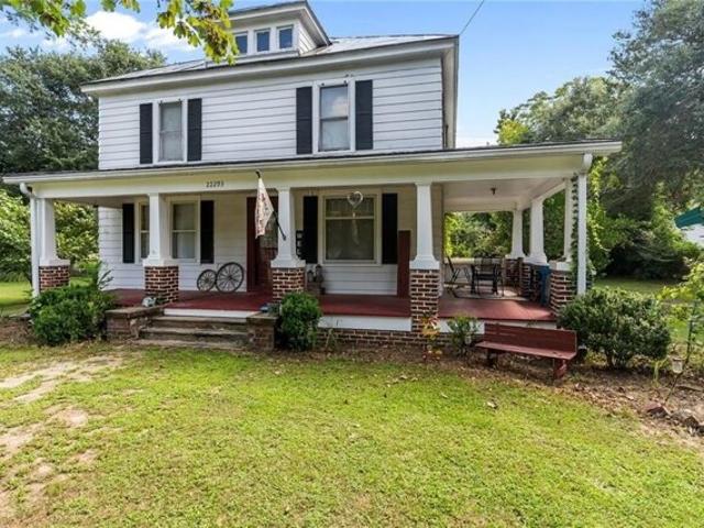 House for sale in Courtland House for sale in Courtland