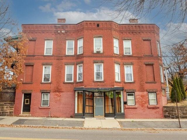 House for sale in Hampden, Massachusetts