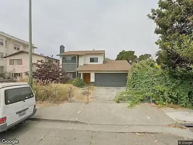 House for rent in Oakland