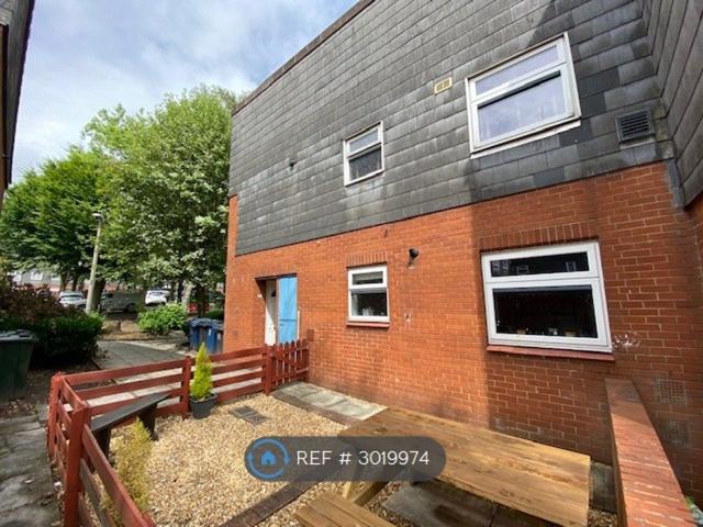 Apartment for rent in Ashurst, Roby Mill