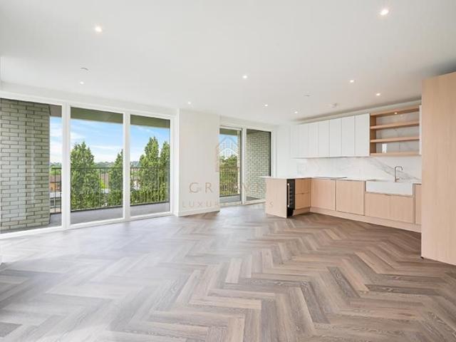 House for rent in West Hendon, The Hyde