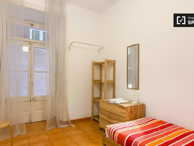 Quarto alugar em Santo António, Lisboa
