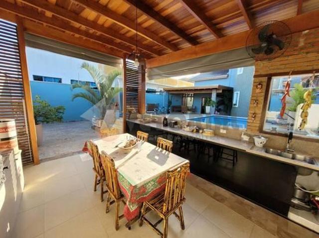 Casa venda em Jardim Arouca, Caraguatatuba