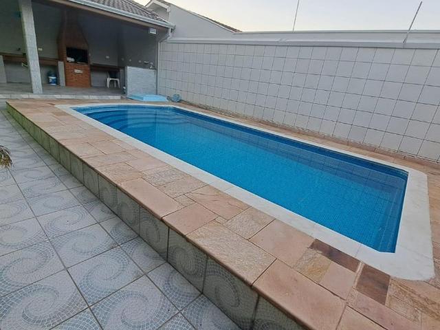 Casa aluguel em Caraguatatuba