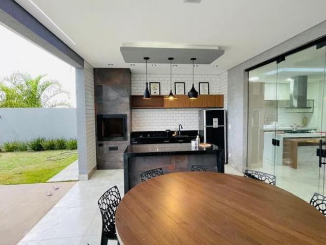 Casa venda em Região Geográfica Imediata do Distrito Federal, Região Integrada de Desenvolvimento do Distrito Federal e Entorno