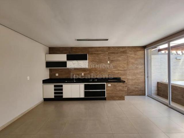Casa venda em Região Imediata de São José do Rio Preto, Região Metropolitana de São José do Rio Preto