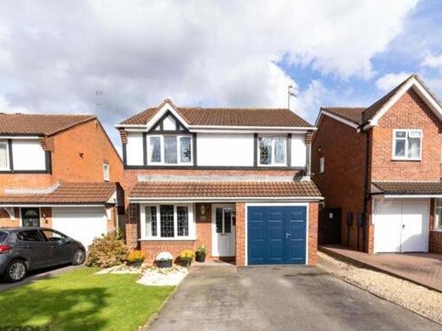 House for sale in Bloxwich, West Midlands