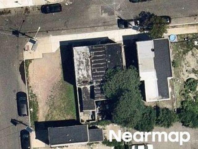 Property for sale in Lanning Square, Camden