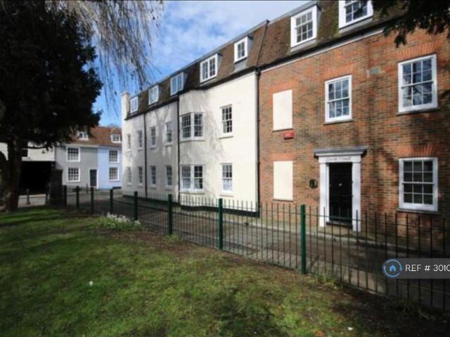 Apartment for rent in St. Mildred's, The Bridge