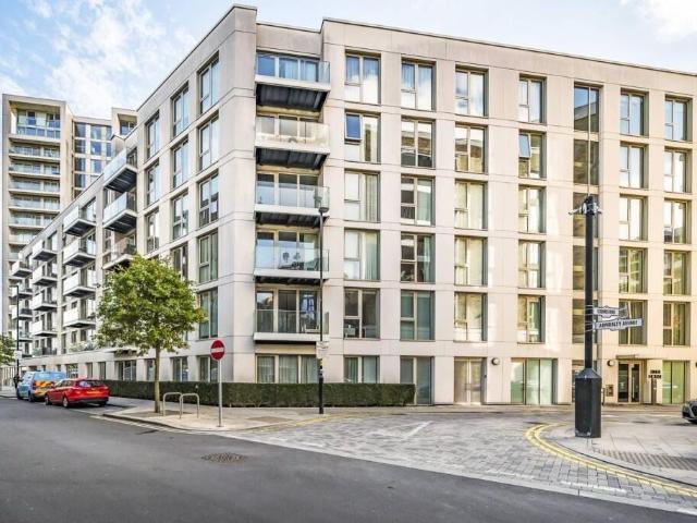 House for rent in Silvertown, Greater London