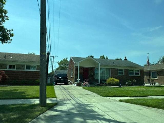 House for sale in Saint Clair Shores, Michigan