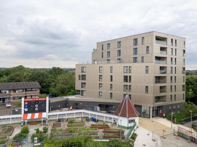 Apartment for rent in Highams Park, Greater London