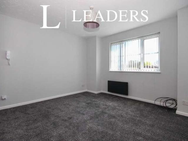 Apartment for rent in Victoria Farm, West Midlands