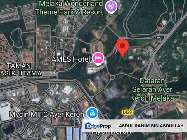 Shop for sale in Malaka