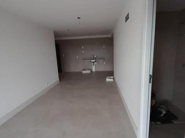 Apartamento venda em Região Geográfica Imediata do Distrito Federal, Região Integrada de Desenvolvimento do Distrito Federal e Entorno