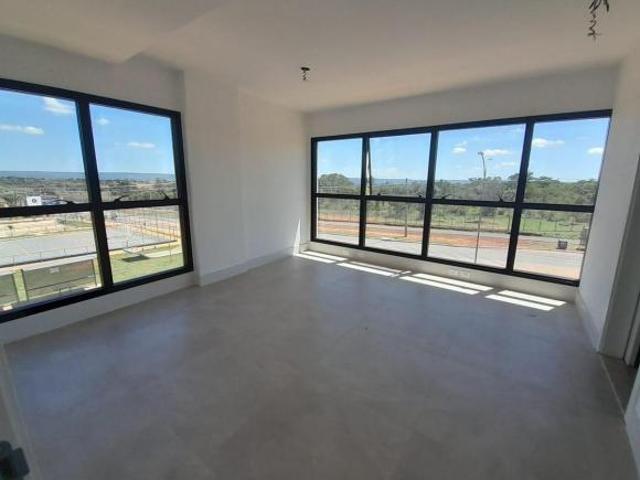Apartamento venda em Região Geográfica Imediata do Distrito Federal, Região Integrada de Desenvolvimento do Distrito Federal e Entorno