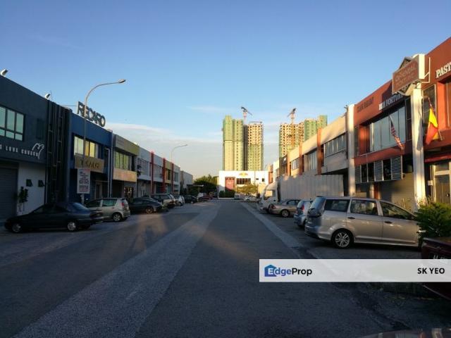 Warehouse for sale in Petaling, Subang Jaya