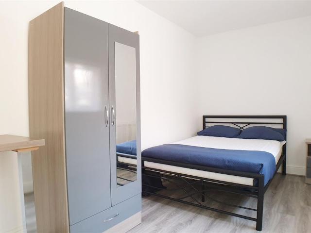 Room for rent in Hockley Port, West Midlands