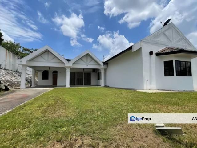 House for sale in Petaling, Damansara Damai