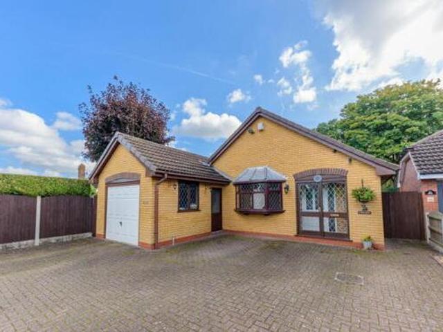 House for sale in Stourbridge, West Midlands