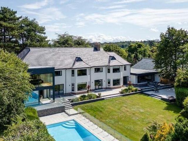 House for sale in Birkenhead, Liverpool City Region