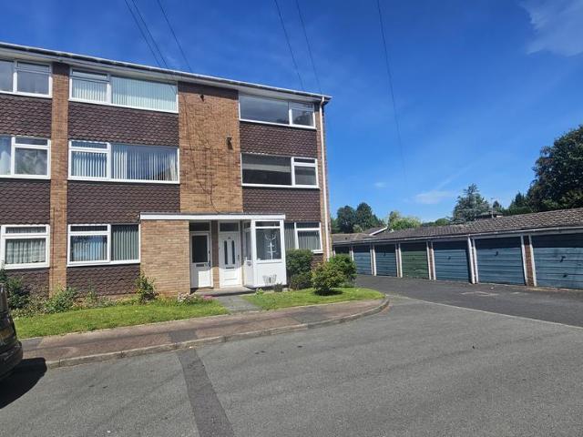 Apartment for rent in Streetly, West Midlands