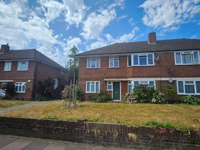 House for rent in Eden Park, Greater London