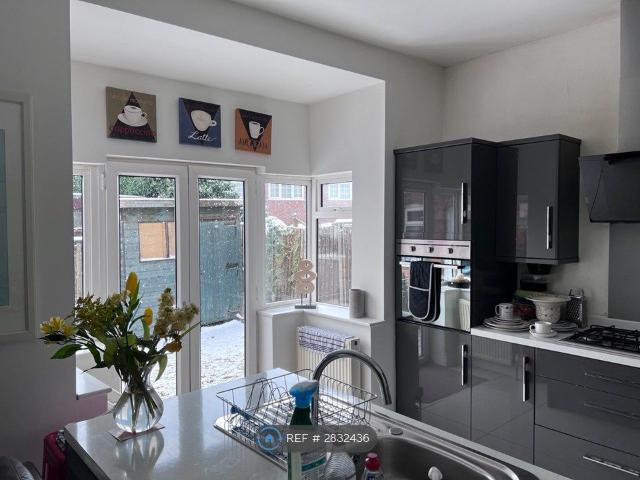 Room for rent in Stoke, Stoke-on-Trent