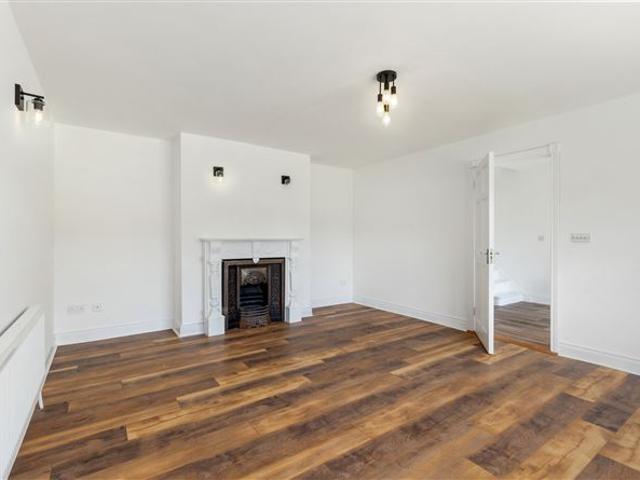 Detached House for sale in Loch Garman, North Tipperary