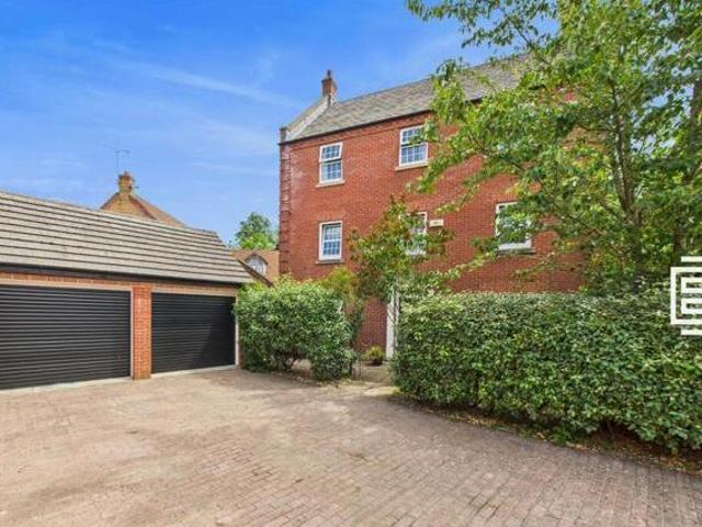 House for sale in Brownsover, Rugby