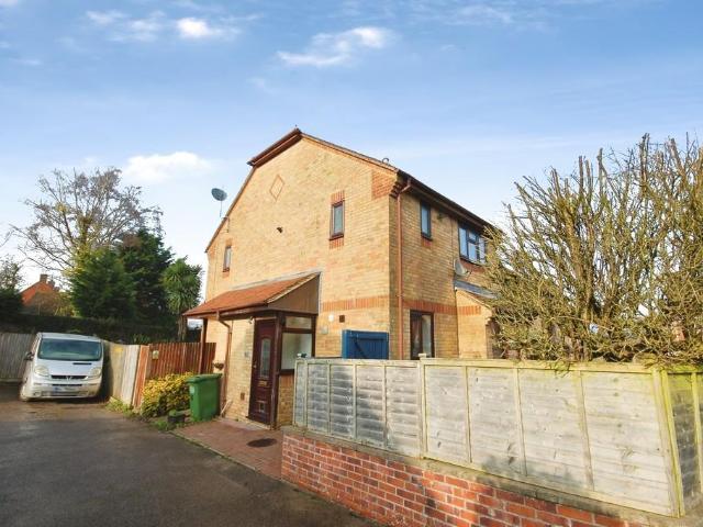 House for rent in Ridgewood, Wealden