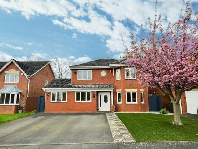 House for sale in East Midlands