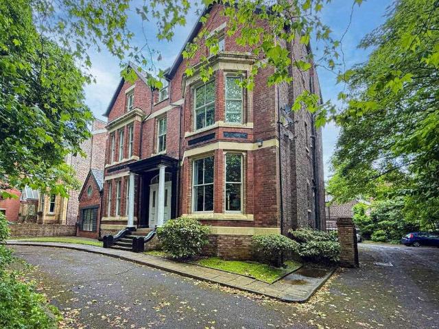 Apartment for rent in Calderstones