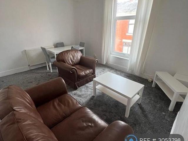 Apartment for rent in Deepdale, Higher Bartle