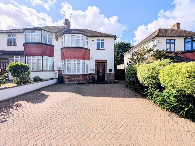 House for rent in New Barnet, Greater London
