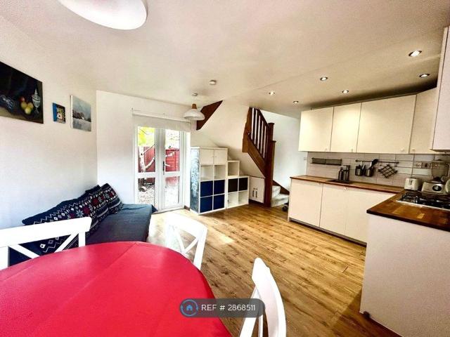 House for rent in Beckton, Greater London