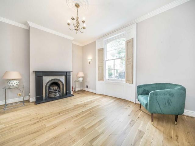 House for rent in London Borough of Islington, Greater London