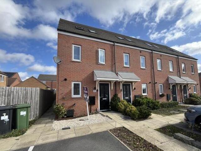 House for sale in Hampton Green, Cambridgeshire