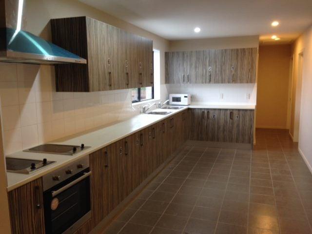Apartment for rent in Chaslands, Canterbury