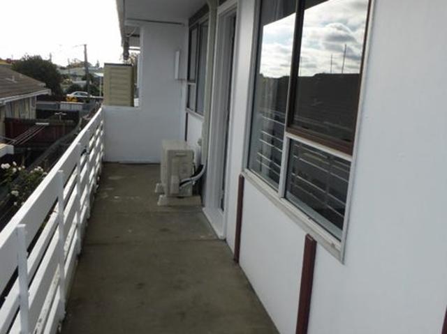 Apartment for rent in Heathcote, Canterbury