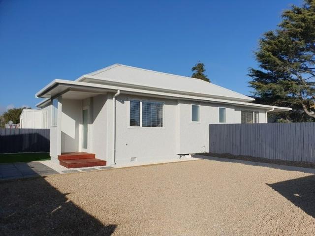 Apartment for rent in Heathcote, Canterbury