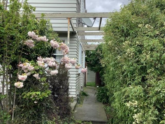Apartment for rent in Heathcote, Canterbury