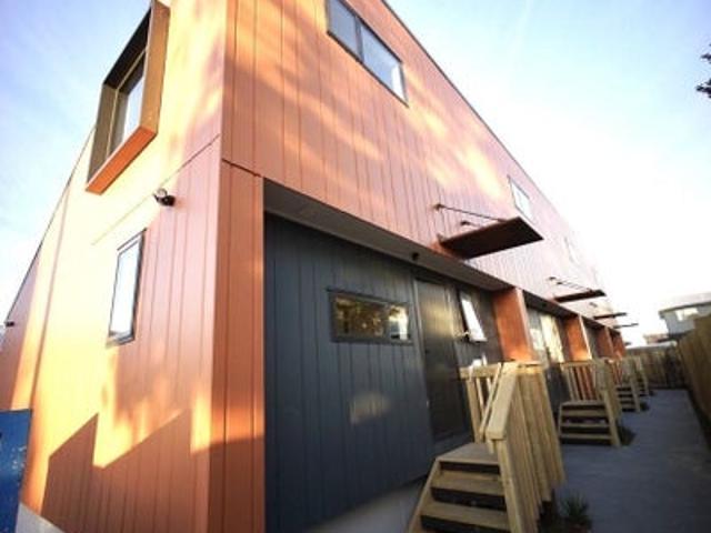 House for rent in Chaslands, Canterbury