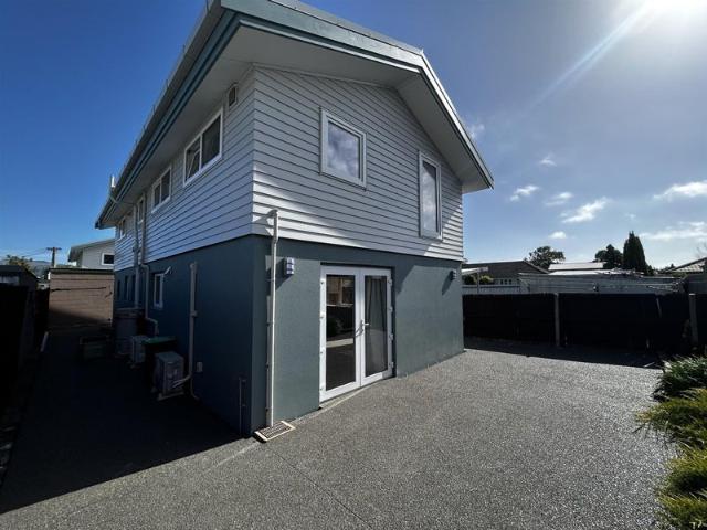 Apartment for rent in Heathcote, Canterbury