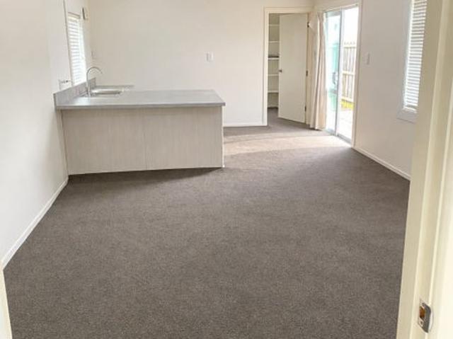 Apartment for rent in Heathcote, Canterbury