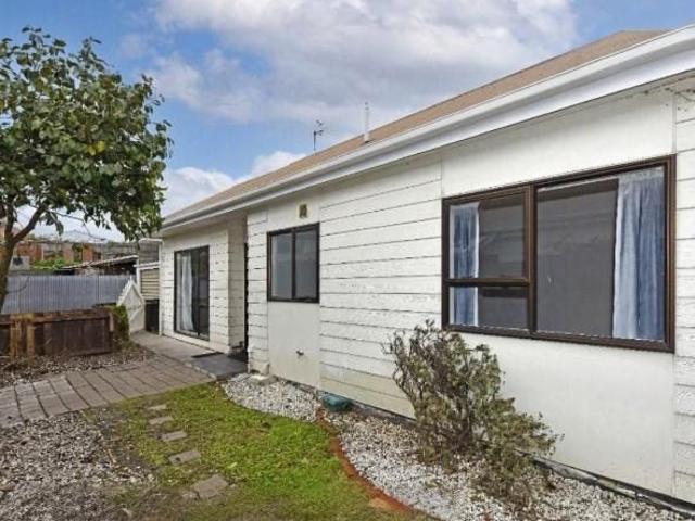 House for rent in Heathcote, Canterbury