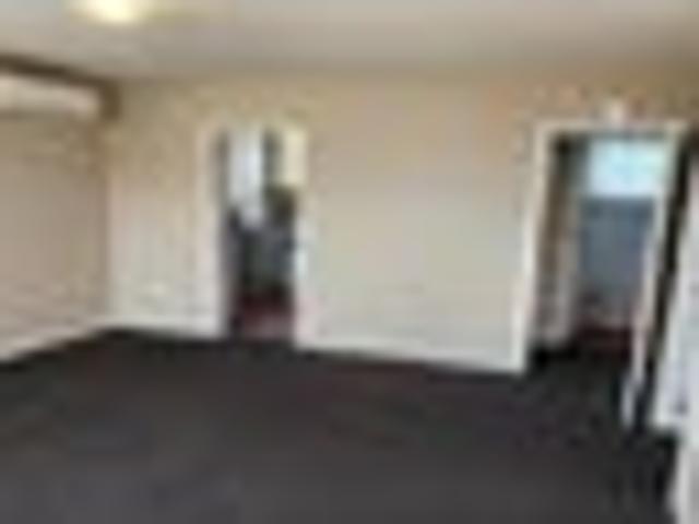 Apartment for rent in Heathcote, Canterbury
