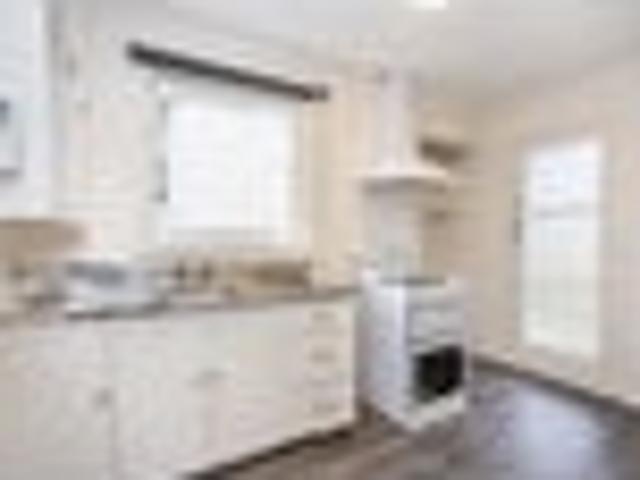 Apartment for rent in Heathcote, Canterbury