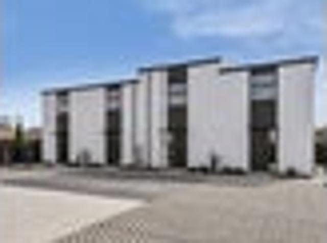 Townhouse for rent in Heathcote, Canterbury