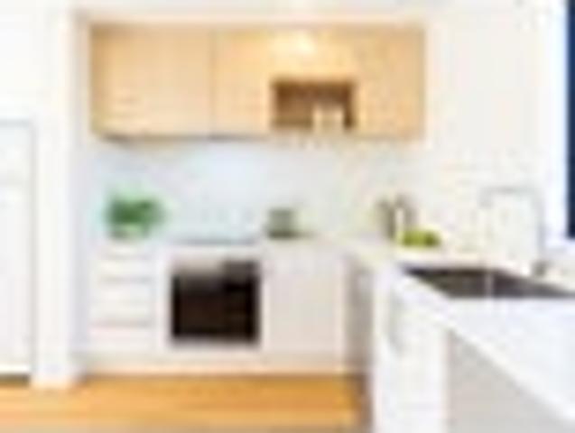 Townhouse for rent in Heathcote, Canterbury